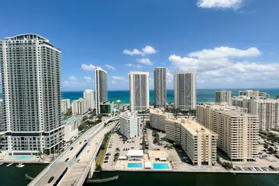Image de 39c Exclusive 3 Bedrooms Apartment W/ Amazing View