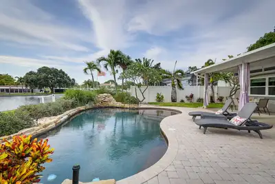 Image de St Pete Vacation Rental: Private Pool & Water View