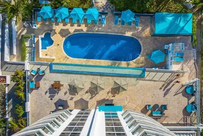 Image de 42b Beachfront Marenas one bedroom apartment