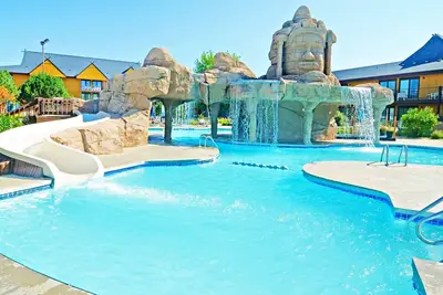 Image de Wisconsin Dells Paradise Near Noah’s Ark!