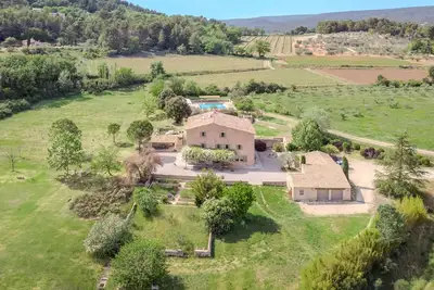 Image de Magnifique bastide de 8 chambres, piscine chauffée, gym, vue imprenable.