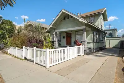 Image de Spacious 4 Bedroom Home in Downtown Long Beach