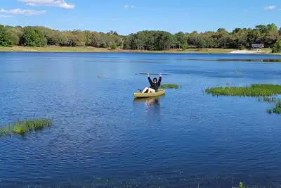 Image de Spring fed lake house for relaxing.