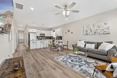 Image de Veronica's Place: Work Friendly & Near Downtown