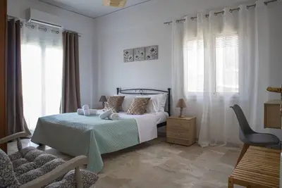 Image de Appartement de vacances \"Costas\" avec vue sur la mer, balcon et Wi-Fi