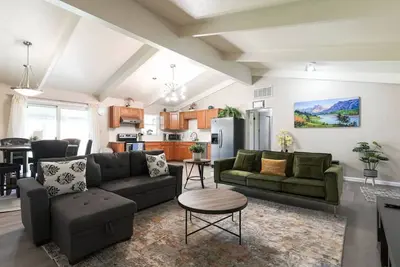 Image de This home has what you need!