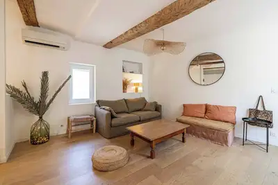 Image de L'Emeraude duplex confortable au cœur de Cannes