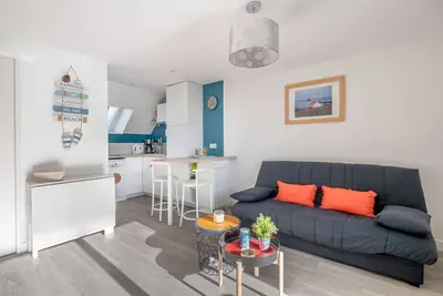 Image de Appartement vue mer et les pieds dans l'eau!