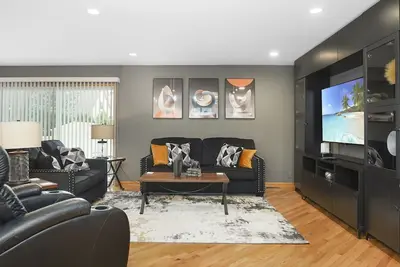 Image de Elk Grove Village Fhs Rental - Kingsbridge Rd