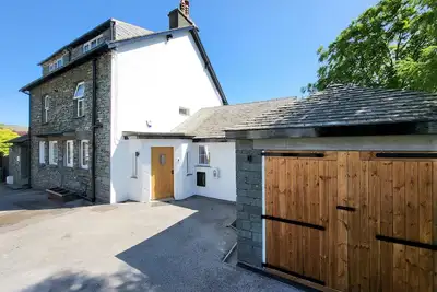 Image de Lingmoor Cottage - Trois Chambres Maison, Couchages 6