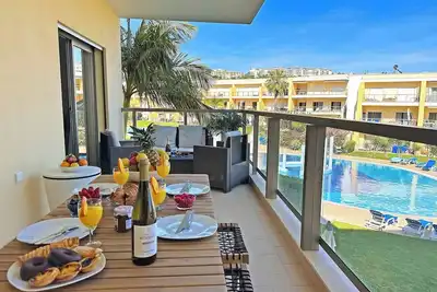 Image de Lovely Condo with Garden&Pool view by Be Cherish