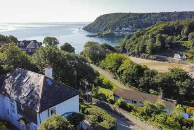Image de Asman - a house that sleeps 10 guests in 5 bedrooms