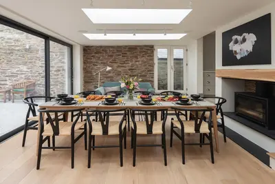 Image de Le Temps Perdu - a house that sleeps 12 guests in 6 bedrooms