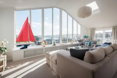 Image de Apex - a house that sleeps 6 guests in 3 bedrooms