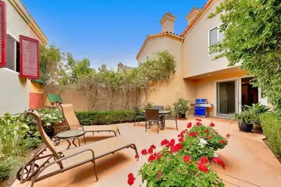 Image de Walk to Village/Beach/A/C/Ev Charger/Close to Village