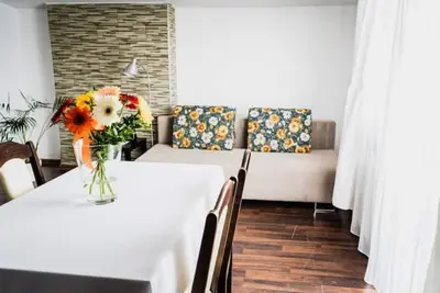 Image de 1 Great apartment with a bedroom, balcony, Bbq