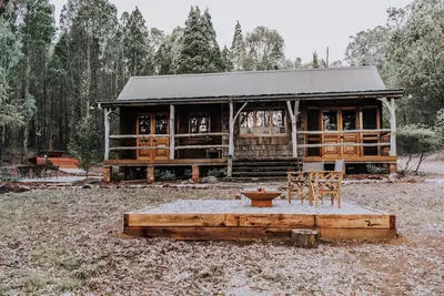 Image de The Gully Dreamy Cabin on Acres of Outback Charm