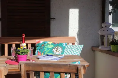 Image de Maison-Vue sur Jardin-Salle de bain privée séparée