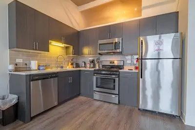 Image de McCormick Place 2b/2b family unit with optional parking for up to 8 guests