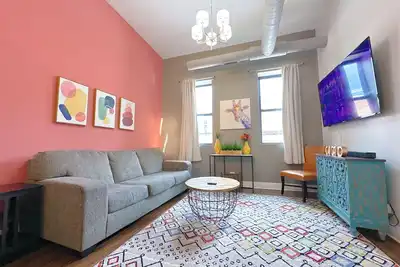 Image de 420 friendly 2br/2ba with optional parking / sleeps 6