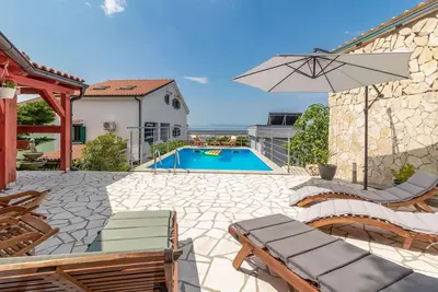 Image de Belle maison à Crikvenica avec sauna