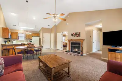 Image de Beautiful Golf Resort at StoneBridge - Connecting Condo & Suite