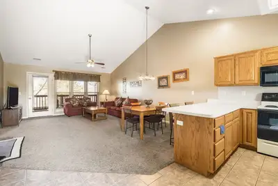 Image de Gorgeous, Gated Golf Community! Condo + Suite with Lock-off Access