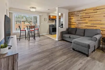 Image de Modern Cozy 2b apt in Shelby Twp