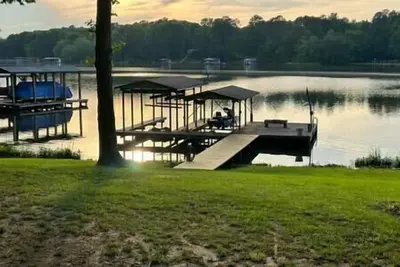 Image de Lakefront 3 Bed/2 Bath/Kayaks/Ev