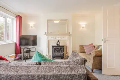 Image de Central 2 Bed House with Garden and Free Parking!