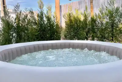 Image de Maison \"Syrah\" avec piscine partagée, terrasse privée et climatisation