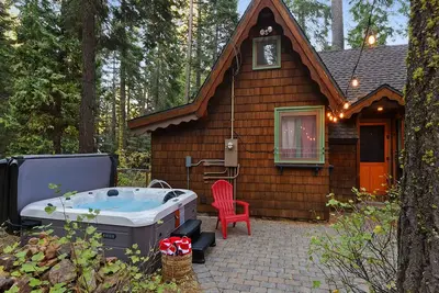 Image de Dancing Cubs Camp - Updated, Dog Friendly, Hot Tub