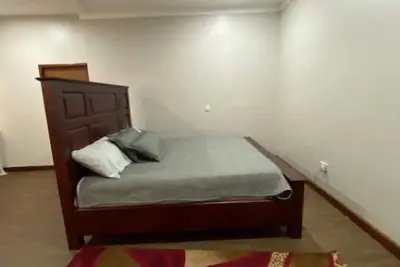 Spacious 3 bedrooms 3 baths gated house in a quiet Bunga Neighborhood, Gaba Rd.