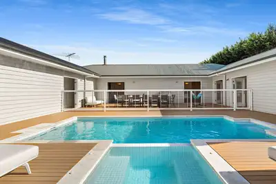 Image de Ultimate family retreat, on the Portsea / Sorrento border, (sleeps 15/16)
