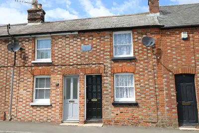 Image de Castle Cottage, pet friendly, with a garden in Carisbrooke