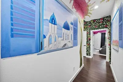 Image de The PiinK Flamingo• InstaWorthy Murals• HotTub