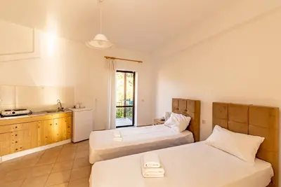 Image de Skioni Studio: Double Room with Terrace