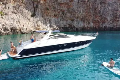 Image de Whale Tale yacht cruises