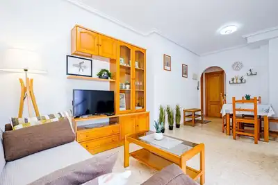 Image de For rent one bedroom apartment 500 meters from the sea and the beach