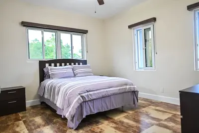 Modern 2bd