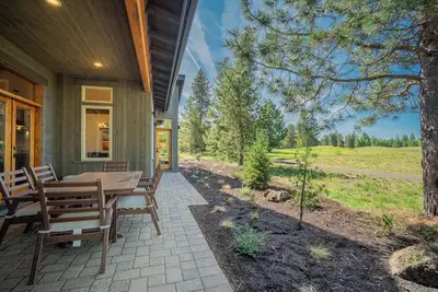Image de Family Getaway with Access to Exclusive Golf