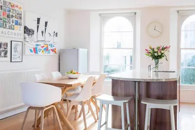 Image de Upper Seaton - a duplex apartment that sleeps 5 guests in 3 bedrooms