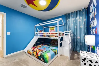 Image de Luxurious 8br Villa Retreat Themed Rooms & Pool