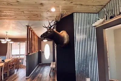 Image de Your home away from home mountain cabin