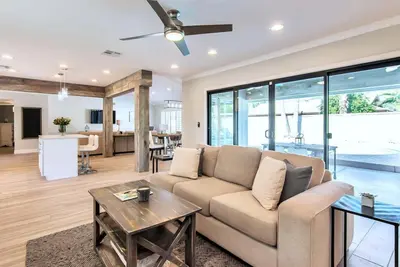 Image de Scottsdale Renovated Home in Ideal Location!