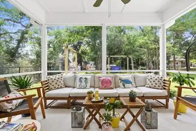 Image de Awesome New, Dog-Friendly, Spacious Beach Home - Oak Island Nc - Steps to ocean