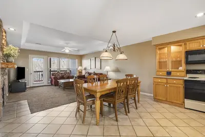 Image de Perfect for a Couple! Condo at StoneBridge Village Resort