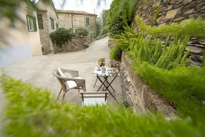 Image de Casa Biancuccia in Bellissimi | Ap48