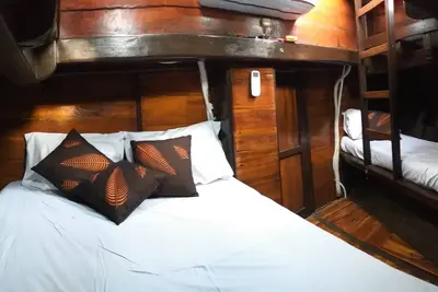 Image de Komodo Pirate Boat - Phinisi Liveaboard