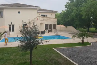 Image de Villa avec piscine
